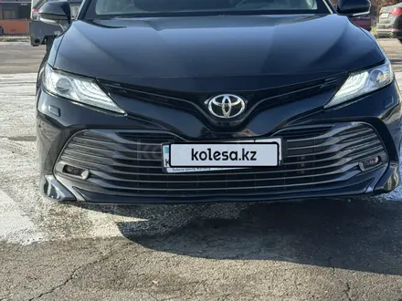 Toyota Camry 2018 года за 14 500 000 тг. в Тараз – фото 19