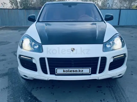 Porsche Cayenne 2008 года за 5 000 000 тг. в Атырау