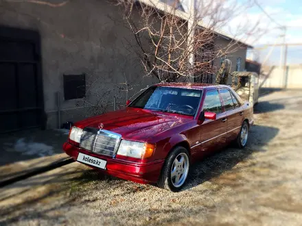 Mercedes-Benz E 220 1993 года за 1 950 000 тг. в Шымкент – фото 7