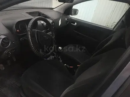 Ford Fusion 2008 года за 1 500 000 тг. в Аксай – фото 5