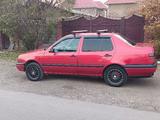 Volkswagen Vento 1994 года за 1 000 000 тг. в Алматы