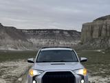 Toyota 4Runner 2014 года за 14 000 000 тг. в Жанаозен – фото 3