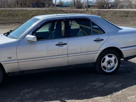 Mercedes-Benz C 220 1994 года за 1 550 000 тг. в Караганда – фото 5