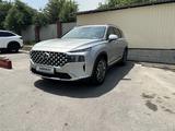 Hyundai Santa Fe 2021 года за 15 998 000 тг. в Алматы