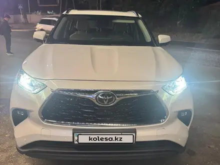 Toyota Highlander 2025 года за 29 000 000 тг. в Алматы