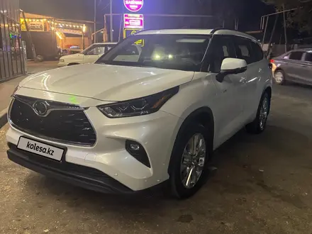 Toyota Highlander 2025 года за 29 000 000 тг. в Алматы – фото 3