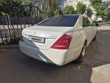 Mercedes-Benz S 500 2010 года за 12 000 000 тг. в Актобе – фото 5
