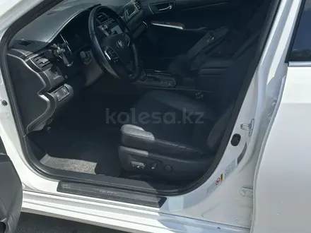 Toyota Camry 2015 года за 11 300 000 тг. в Астана – фото 11
