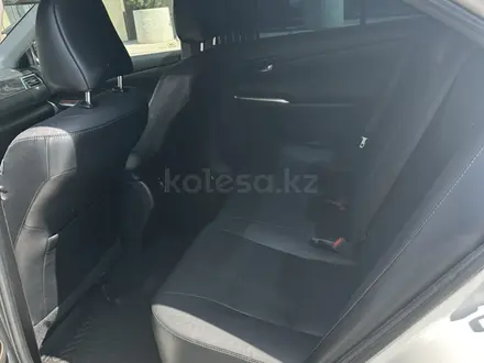 Toyota Camry 2015 года за 11 300 000 тг. в Астана – фото 12