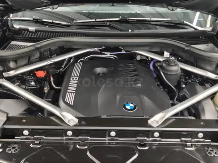 BMW X5 2025 года за 57 500 000 тг. в Алматы – фото 19
