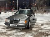 Mercedes-Benz E 200 1992 года за 1 500 000 тг. в Балхаш