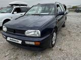 Volkswagen Golf 1994 года за 1 600 000 тг. в Шымкент