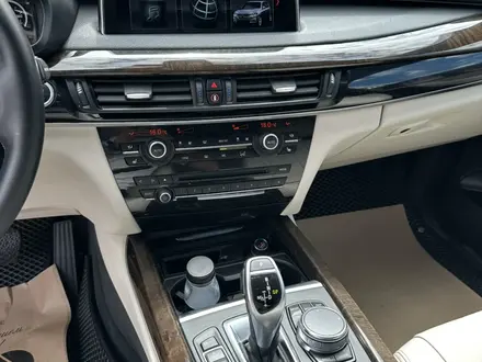 BMW X5 2018 года за 17 156 880 тг. в Караганда – фото 12