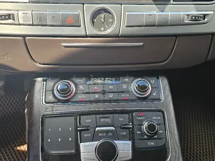 Audi A8 2012 года за 22 000 000 тг. в Астана – фото 17
