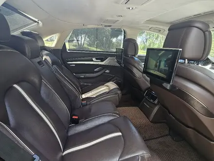 Audi A8 2012 года за 22 000 000 тг. в Астана – фото 28