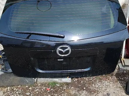 Крышка багажника Mazda cx7 за 85 000 тг. в Астана