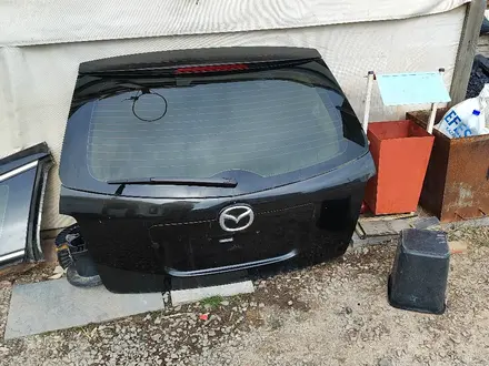 Крышка багажника Mazda cx7 за 85 000 тг. в Астана – фото 2