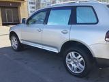 Volkswagen Touareg 2007 годаүшін7 191 339 тг. в Темиртау – фото 3