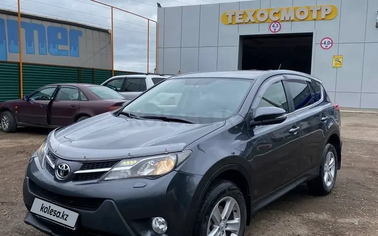 Toyota RAV4 2014 года за 11 500 000 тг. в Астана