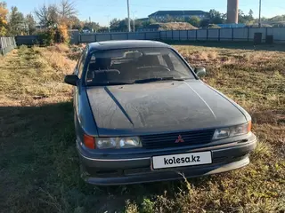 Mitsubishi Galant