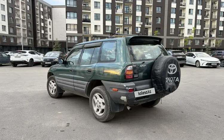 Toyota RAV4 1998 годаүшін2 500 000 тг. в Алматы