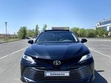 Toyota Camry 2018 года за 14 500 000 тг. в Алматы – фото 2