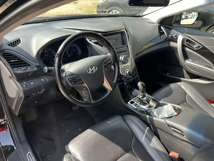 Hyundai Grandeur 2011 года за 7 500 000 тг. в Алматы – фото 23
