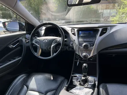 Hyundai Grandeur 2011 года за 7 500 000 тг. в Алматы – фото 33