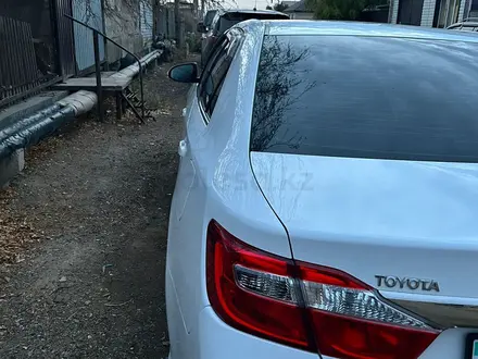 Toyota Camry 2013 годаүшін11 000 000 тг. в Жезказган – фото 2