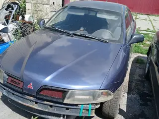 Mitsubishi Carisma, 2000