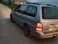 Kia Carnival 2002 года за 1 600 000 тг. в Алматы – фото 4