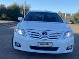 Toyota Camry 2011 годаүшін3 900 000 тг. в Уральск – фото 2