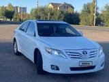Toyota Camry 2011 годаүшін3 900 000 тг. в Уральск – фото 3