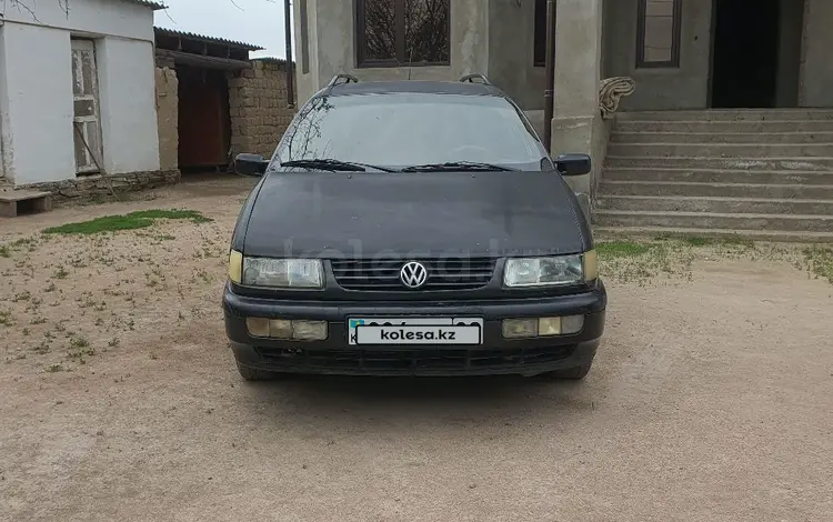 Volkswagen Passat 1995 годаүшін1 750 000 тг. в Тараз