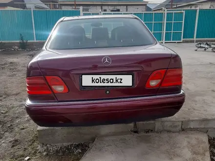 Mercedes-Benz E 230 1996 года за 2 850 000 тг. в Алматы – фото 9