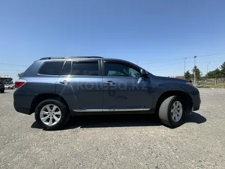 Toyota Highlander 2013 года за 13 500 000 тг. в Алматы – фото 7