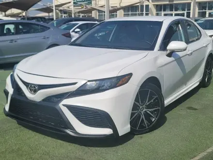 Toyota Camry 2023 года за 10 500 000 тг. в Астана – фото 3