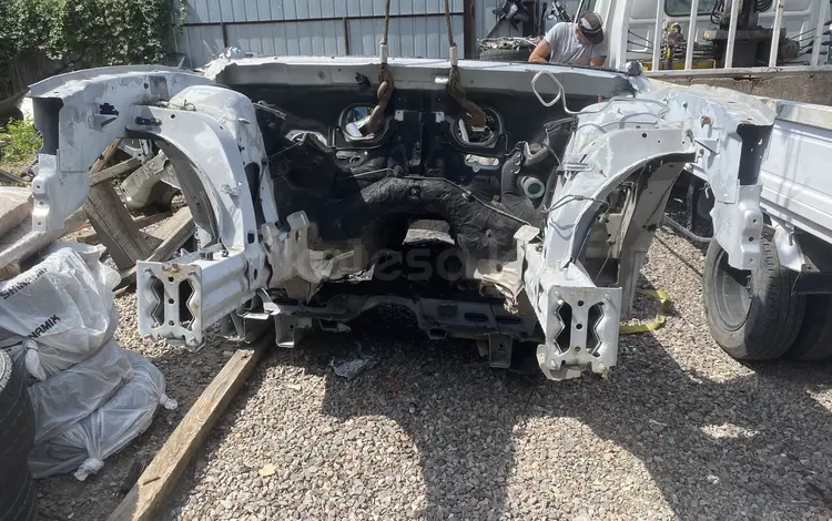 Лонжерон X5 за 30 000 тг. в Алматы