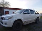 Toyota Hilux 2011 года за 7 500 000 тг. в Караганда – фото 2