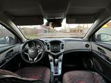 Chevrolet Cruze 2011 годаfor2 000 000 тг. в Атырау – фото 5