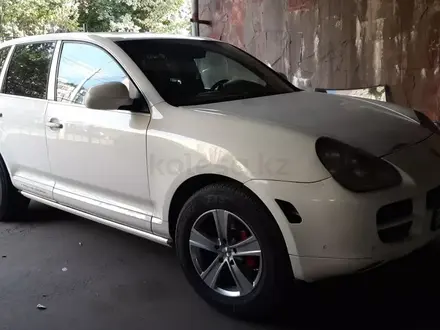 Автомобиль без водителя"Porsche Garage Service" в Алматы – фото 12