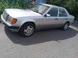 Mercedes-Benz E 220 1993 годаүшін1 780 000 тг. в Алматы