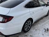 Hyundai Sonata 2021 года за 11 800 000 тг. в Астана – фото 4