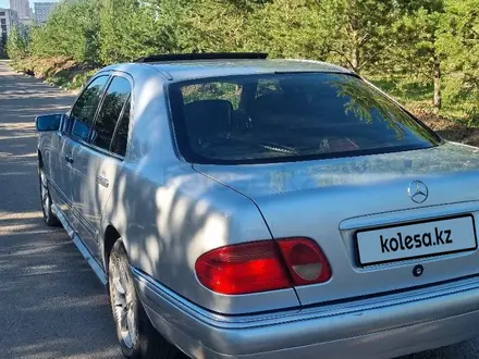 Mercedes-Benz E 280 1996 года за 2 650 000 тг. в Астана – фото 7