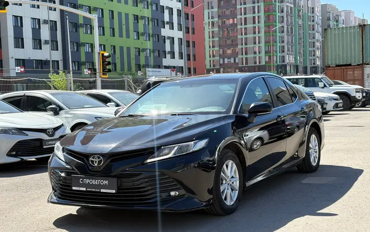 Toyota Camry Elegance 2020 года за 12 200 000 тг. в Астана