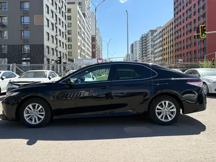 Toyota Camry Elegance 2020 года за 12 200 000 тг. в Астана – фото 3