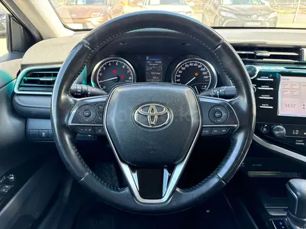Toyota Camry Elegance 2020 года за 12 200 000 тг. в Астана – фото 32