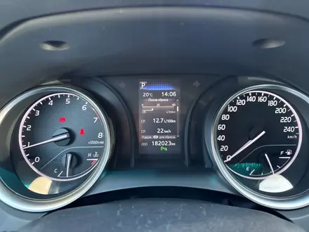 Toyota Camry Elegance 2020 года за 12 200 000 тг. в Астана – фото 33