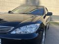 Toyota Camry 2005 года за 5 200 000 тг. в Петропавловск – фото 3