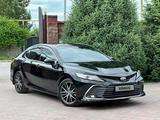 Toyota Camry 2022 годаүшін15 900 000 тг. в Алматы – фото 5